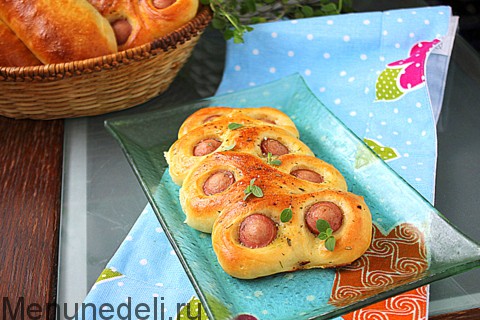 Пирожки-гусеницы с сосисками | Меню недели