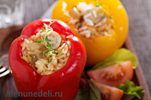 Фаршированный перец с рисом и грибами | Меню недели