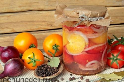 Маринованные помидоры с луком в желе | Меню недели