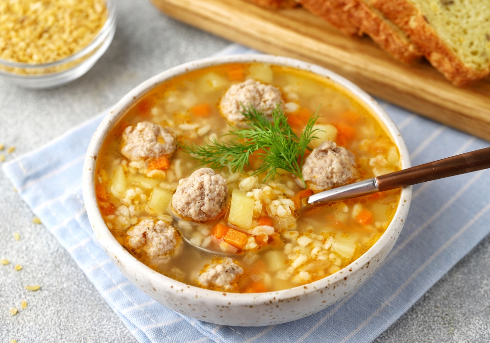 Суп с фрикадельками и булгуром: рецепт пошаговый с фото | Меню недели