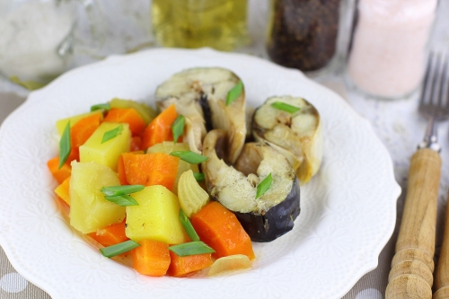Скумбрия с картошкой в духовке: рецепт пошаговый с фото. | Меню недели