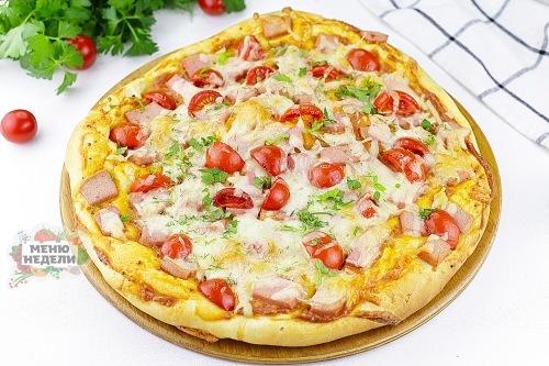 Как приготовить пиццу в духовке с колбасой, сыром и помидорами: рецепт с видео и фото пошагово | Меню недели