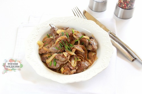 Куриная печень, тушенная со сметаной – вкусный рецепт с фото пошагово | Меню недели