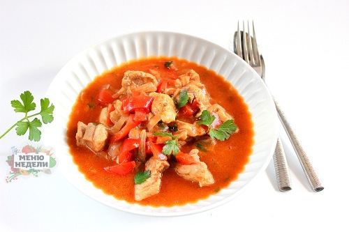 Мясной гуляш по-домашнему на второе