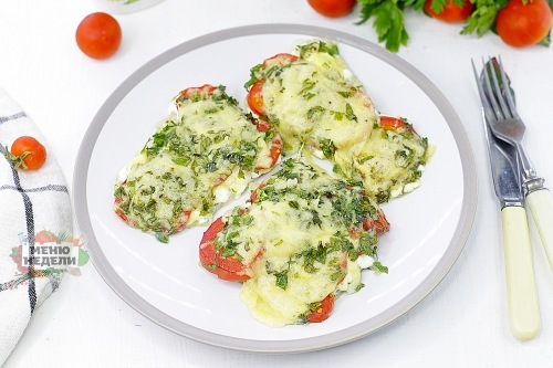 Рыба, запеченная с помидорами и сыром, рецепт с фото, 104 ккал на 100 г.</p>
<p>| Меню недели